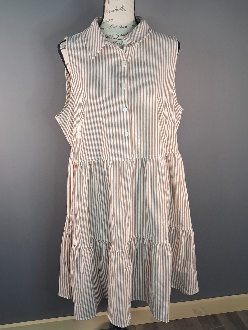 Tommy Hilfiger Dress 12 Tiered Tie Brown And White Striped Seersucker